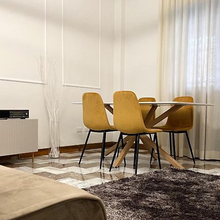Gelsi Apartment - Roma Metro C Dış mekan fotoğraf